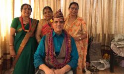 चर्चित नेपाली कलाकारहरुको भाइटीका (तस्वीर)