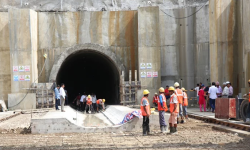 चिनियाँ सीप र प्रविधिले दक्ष बन्दै नेपाली कामदार