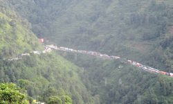 नौविसे—नागढुंगा सडक शुक्रबार साँझसम्म एकतर्फी मात्र सञ्चालन हुने