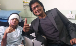 एसिड आक्रमणमा घाइते मुस्कानलाई भेट्न राजेश हमाल अस्पतालमा