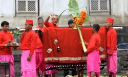 आज वडा दशैको सातौ दिन, फूलपाती भित्र्याइँने