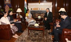 अर्थमन्त्री खतिवडाले भारतीय वित्तमन्त्रीलाई भेट, नेपालमा रहेका प्रतिवन्धित भारतीय नोट साटिन्छन् त ?