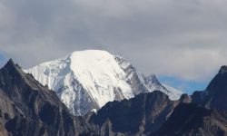 धवलागिरी हिमाल आरोहणका लागि ३१ जनालाई अनुमति