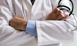 स्वास्थ्यकर्मी नहुँदा सेवा प्रभावमा समस्या