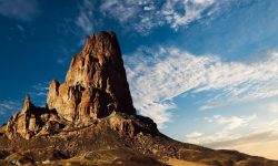 कुनै पनि पहाडको उचाइ १५०० मिटर भन्दा बढी हुन सम्भव छैन। १० रोचक जानकारीहरु