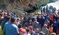 बागलुङमा जीप दुर्घटना हुँदा १४ जनाको मृत्यु