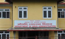 दर्ता नै नभई चल्छन् औषधि पसल