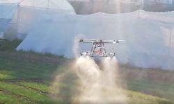 नेपालमा पहिलो पटक ड्रोनका माध्यमबाट विषादी मल प्रयोग