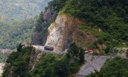 नारायणगढ–मुग्लिन सडक थप दुईहप्ता दिउँसो बन्द हुने