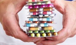 एकैपटक तीन महिनालाई औषधि