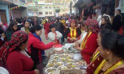 सबै परिकारका खाना सडकमा