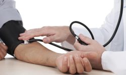 न्यून रक्तचापको समस्या छ ? छ भने यस्तो तरिका अपनाउनु होस्