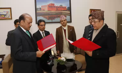 एनएमबि बैंकको अध्यक्षमा पुनः निर्वाचित गोल्याणले गभर्नरबाट शपथ लिए