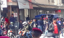 प्रधानमन्त्रीलाई कालो झण्डा देखाउने ६ जना पोखरामा पक्राउ