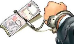 रौतहटमा नेपाली १९ लाख सहित दुई जना पक्राउ