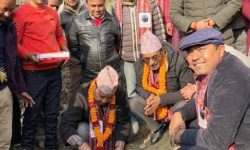 घोरसाइने गाउँको ८ मिटर बाटो शिलान्यास
