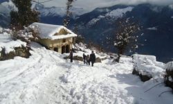 मौसम : पश्चिमी हिमाली क्षेत्रमा आज हिमपातको सम्भावना