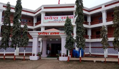 प्रदेश २ को नाम र राजधानीबारे टुंगो लगाउन आज मतदान हुँदै