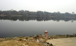 नदीको पानी पवित्र बनाउन भन्दै पूजापाठ