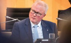 कोरोनाले आर्थिक संकट आएको भन्दै जर्मनीका अर्थमन्त्रीले गरे आत्महत्या