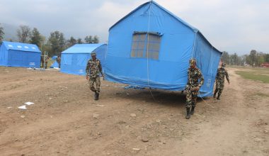 क्वारेन्टाईन सार्दै सेनाहरु