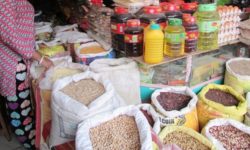 अत्यावश्यक वस्तुको पसल खुला राख: सरकार