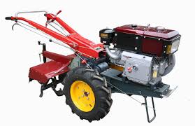 भीरकोटका किसानलाई ५० प्रतिशत अनुदानमा हाते ट्र्याक्टर