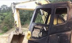 अज्ञातसमूहद्वारा डोजरमा आगजनी