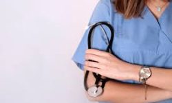 चिकित्सक र स्वास्थ्यकर्मीलाई अभद्र व्यवहार गर्ने घरधनीलाई कारवाही गरिने