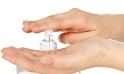 पाइन छाड्यो स्यानिटाइजर र इन्फ्रारेड थर्मोमिटर