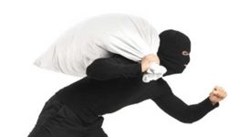 सुनको सिक्री र नगद लुटपाट !