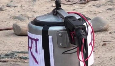 गोरखाकाे सडकमा शंकास्पद वस्तु भेटियाे, नेपाली सेनाको बम डिस्पोजल टोली घटनास्थलमा