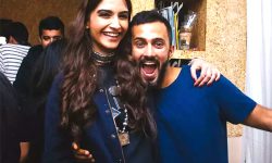 बलिउड अभिनेत्री सोनम कपुर दम्पति क्वारेन्टाइनमा