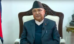 संवैधानिक इजलासका सदस्यलाई पालैपालो बालुवाटारमा भेटे ओलीले