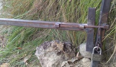 कोभिड १९ : म्याग्दीमा सडकमै लगाइयो ताल्चा