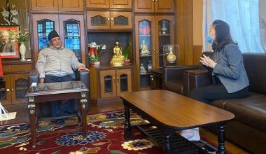 नेकपा नेता र नेपालका लागि चिनियाँ राजदूत यान्छीबीच भेटवार्ता