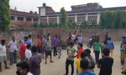 क्वारेन्टिन बनाउने विषयमा विवाद हुँदा प्रहरी र स्थानीयबीच झडप