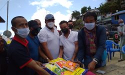 लकडाउन प्रभावित २ सय ५० परिवारलाई राहत वितरण