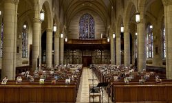 अमेरिकाका चर्चहरुमा सय भन्दा बढी मानिस जम्मा हुन नपाइने