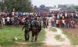 नेपाल–भारत सीमानामा भारतीय नागरिकद्वारा ढुंगामुढा