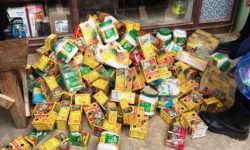 तुलसीपुरमा म्याद नाघेका सामान बिक्री