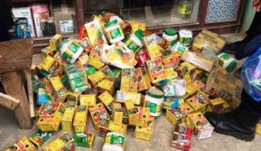 तुलसीपुरमा म्याद नाघेका सामान बिक्री