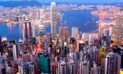 हङकङका हजारौं नागरिक बेलायत जानका लागि तयार