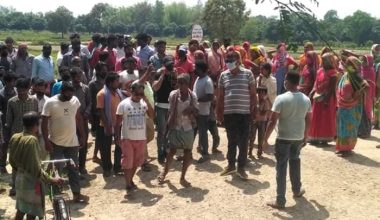 सिरहा राहत वितरण विवाद : ९ राउण्ड हवाई फायर, डीएसपीसहित ८ जना घाइते