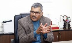 ऋणको ब्याज मिनाहा गर्न सकिँदैन : गभर्नर अधिकारी