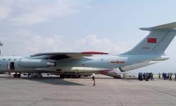 चिनियाँ सेनाले दिएको स्वास्थ्य सामग्री नेपाल आइपुग्यो