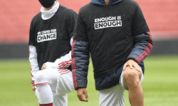 रंगभेदको विरोधमा खेलाडी