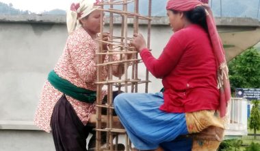 साहसी महिला मजदुर (फोटो )