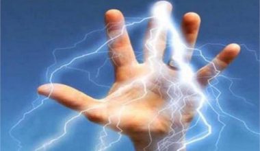 कोरोनाको सङ्क्रमित व्यक्ति पानी भर्न नआउन् भनेर धारामा करेन्ट प्रवाह गर्दा करेन्ट लागेर महिलाको मृत्यु