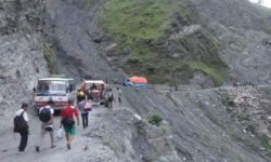 अवरुद्ध कुलेखानी सडक सञ्चालनमा